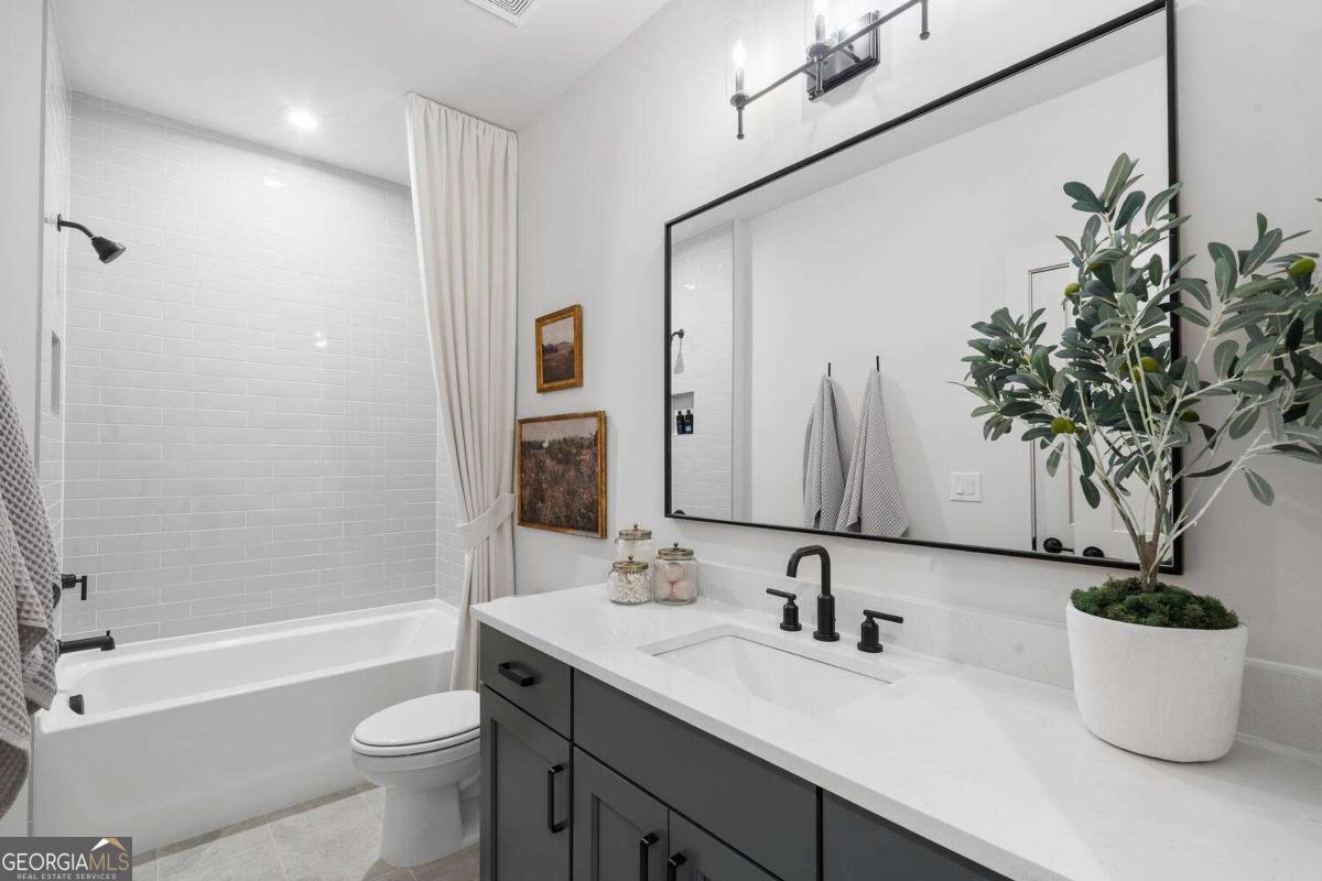 Chiswick - Residential