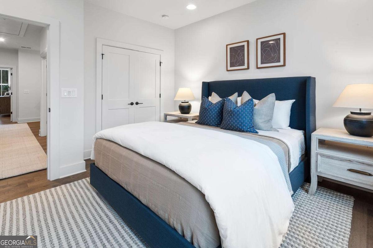 Chiswick - Residential