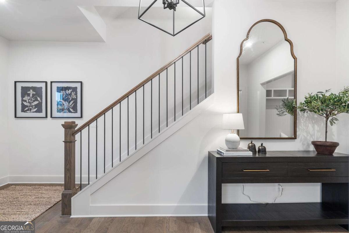 Chiswick - Residential