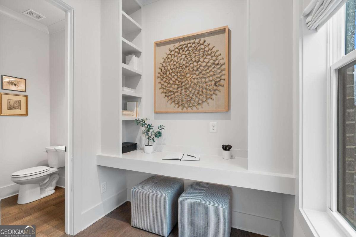 Chiswick - Residential