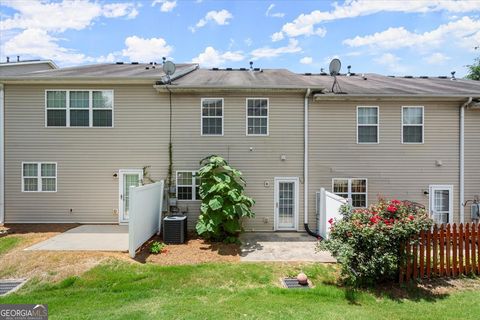 A home in Flowery Branch