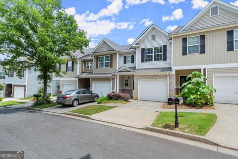 A home in Flowery Branch