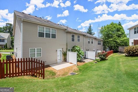 A home in Flowery Branch