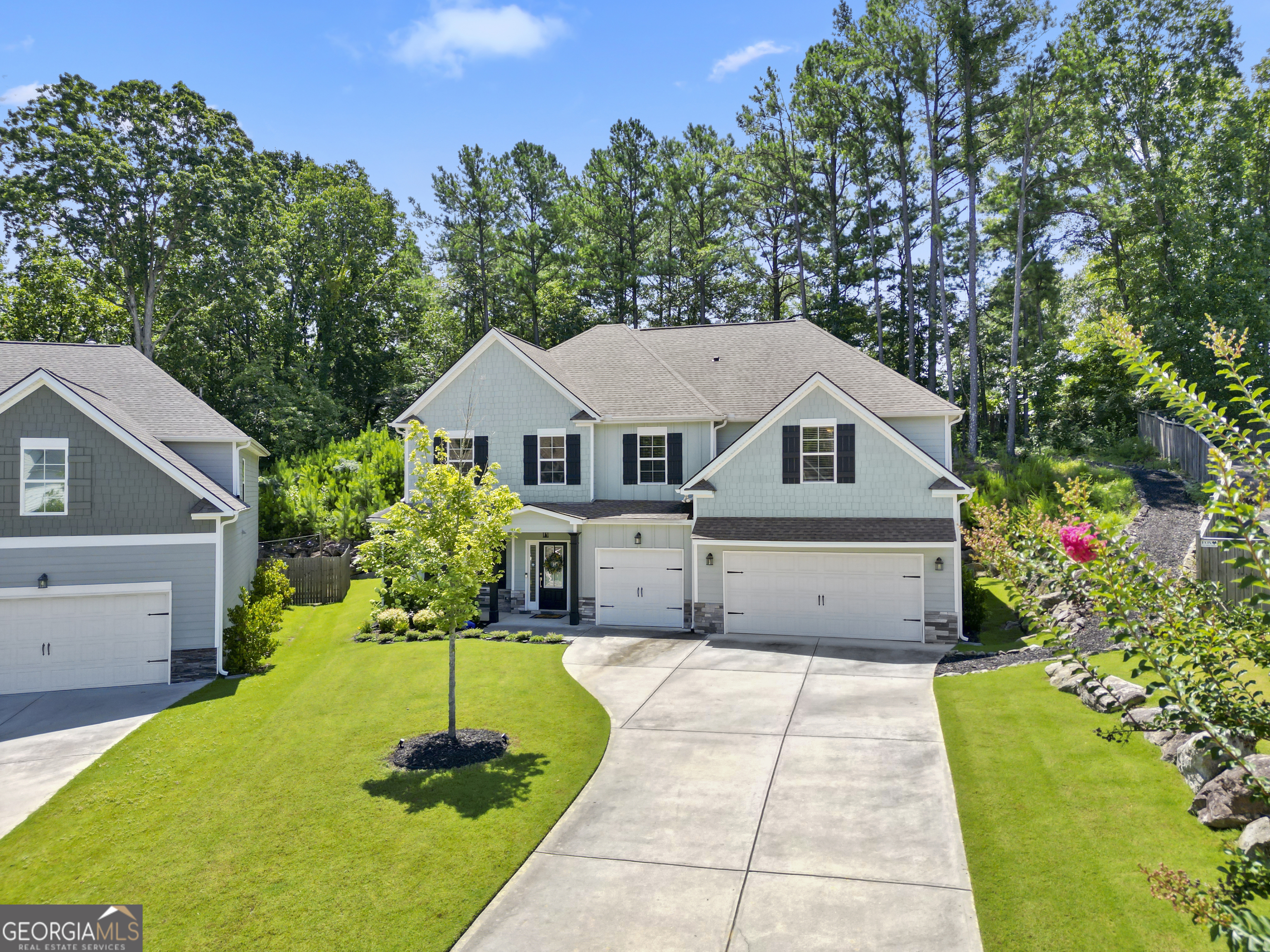 540 Glen Abbey CIR SE