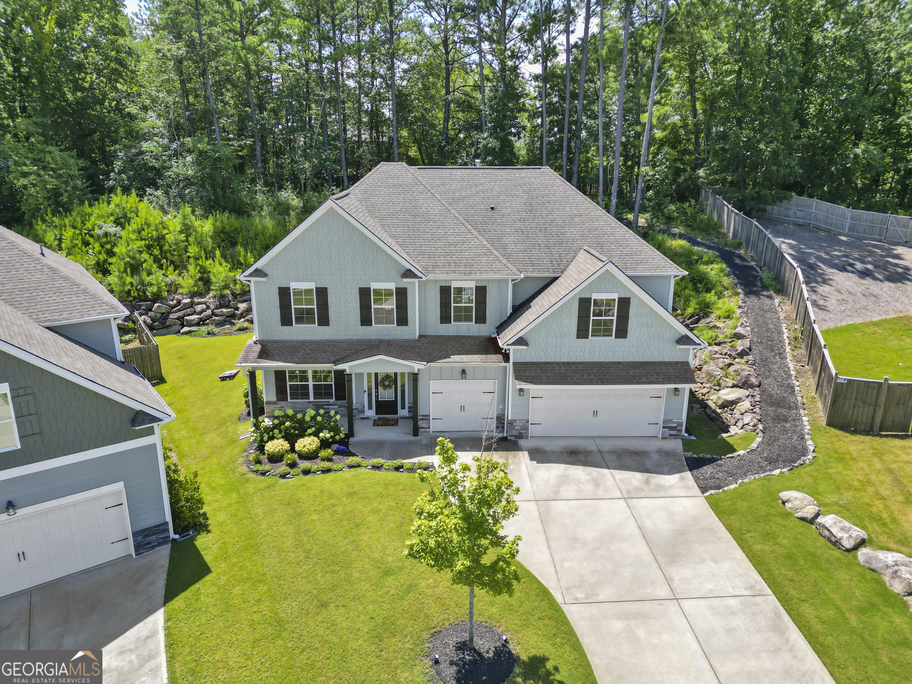540 Glen Abbey CIR SE