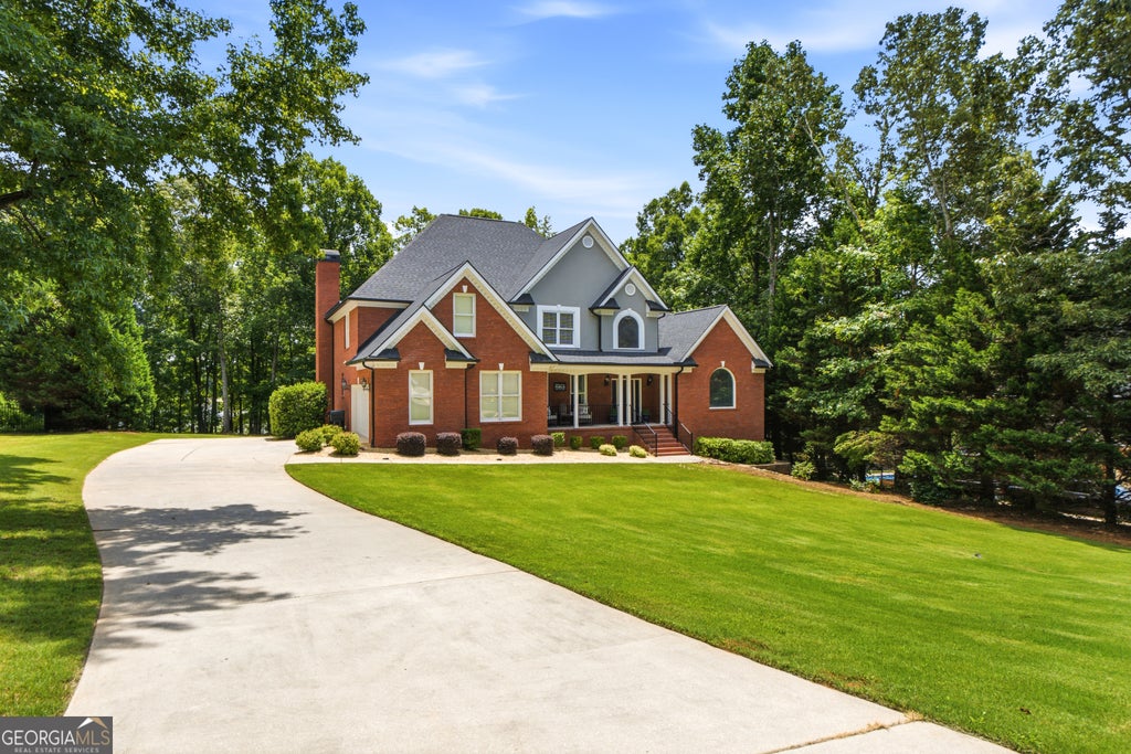 Photo of 1505 Lake Forest Lane, McDonough, GA 30253 (MLS # 10807378)