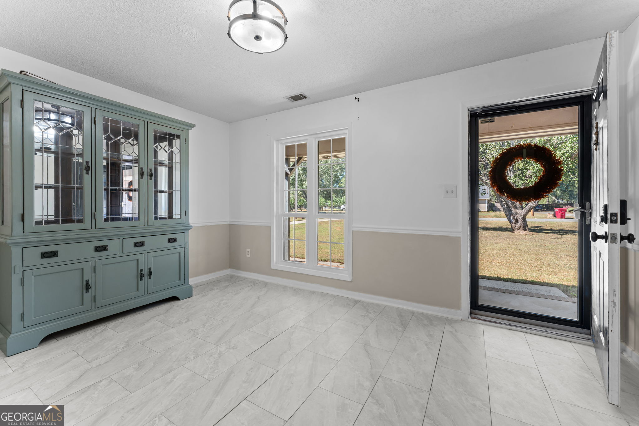 4216 Cyndy Jo CIR