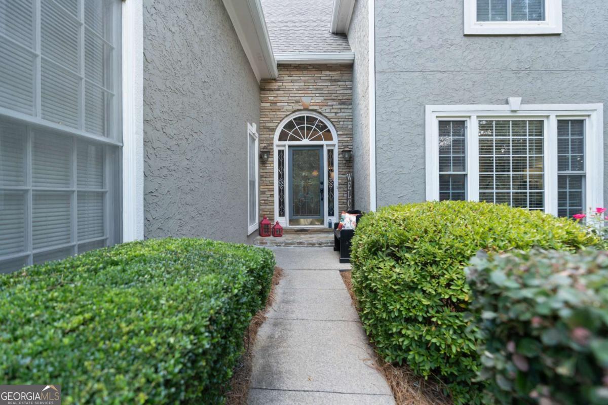 5714 Brookstone WALK NW
