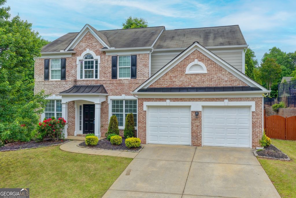 Photo of 450 Hillingdon Way, Suwanee, GA 30024 (MLS # 10756393)