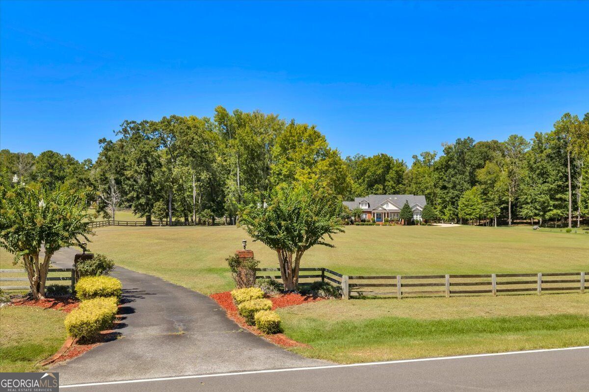 383 Evergreen RD