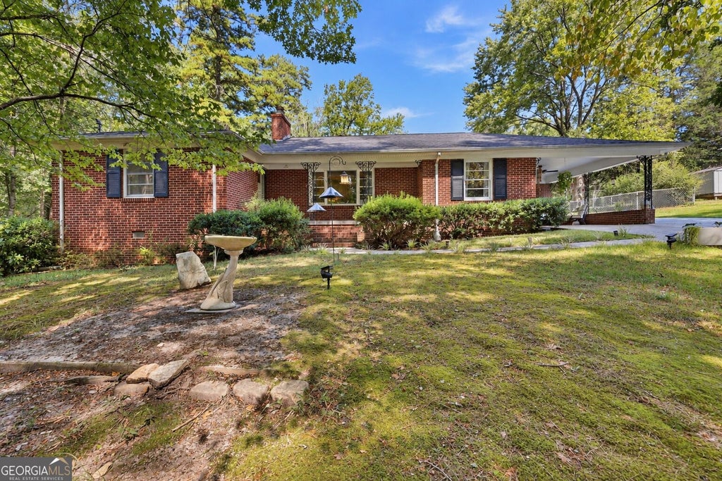 Photo of 38 Furman Street, Toccoa, GA 30577 (MLS # 10840756)