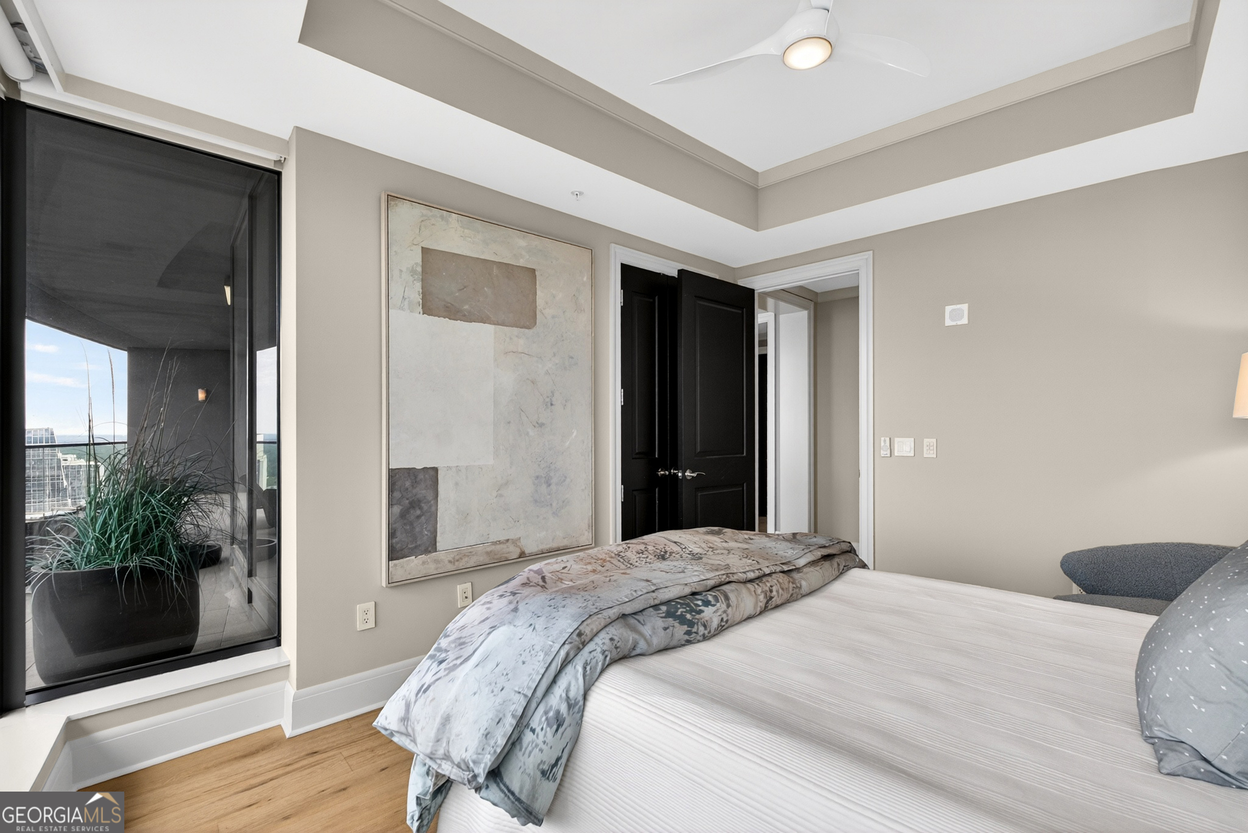 3344 Peachtree Rd NE Unit 3105, Atlanta, GA, 30326, USA, 2 Bedrooms Bedrooms, ,3 BathroomsBathrooms,Condo,Active,3344 Peachtree Rd NE Unit 3105,10684132