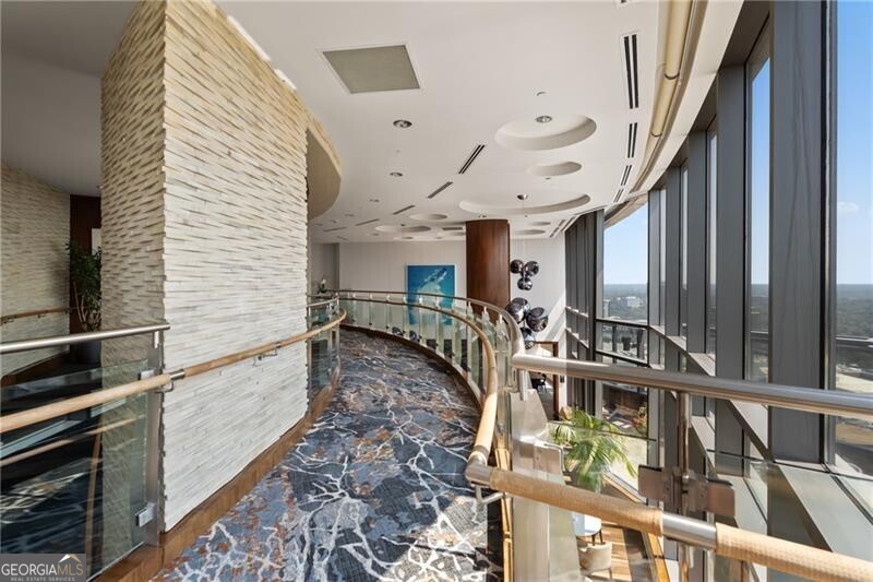 3344 Peachtree Rd NE Unit 3105, Atlanta, GA, 30326, USA, 2 Bedrooms Bedrooms, ,3 BathroomsBathrooms,Condo,Active,3344 Peachtree Rd NE Unit 3105,10684132