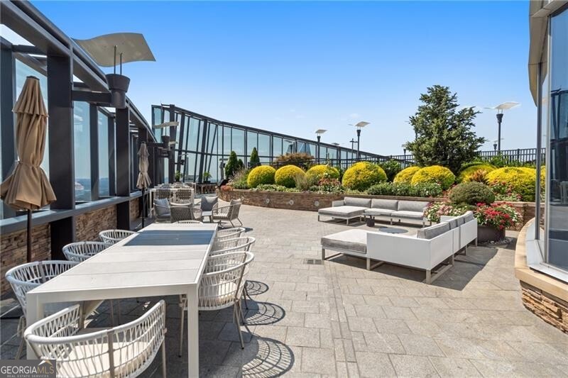 3344 Peachtree Rd NE Unit 3105, Atlanta, GA, 30326, USA, 2 Bedrooms Bedrooms, ,3 BathroomsBathrooms,Condo,Active,3344 Peachtree Rd NE Unit 3105,10684132