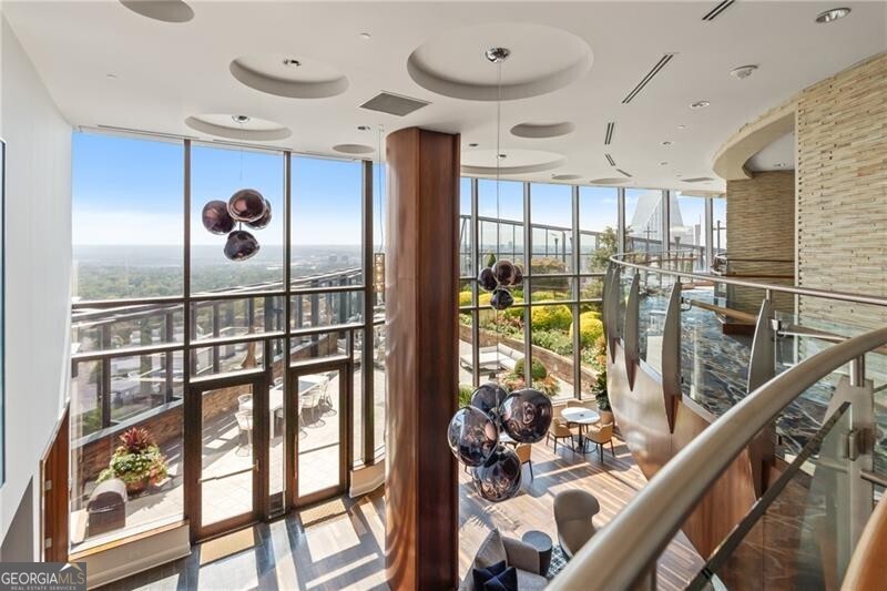 3344 Peachtree Rd NE Unit 3105, Atlanta, GA, 30326, USA, 2 Bedrooms Bedrooms, ,3 BathroomsBathrooms,Condo,Active,3344 Peachtree Rd NE Unit 3105,10684132