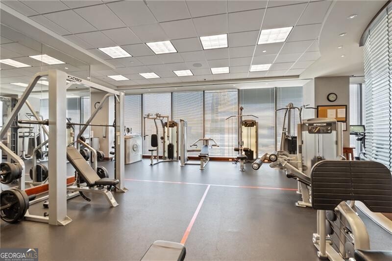 3344 Peachtree Rd NE Unit 3105, Atlanta, GA, 30326, USA, 2 Bedrooms Bedrooms, ,3 BathroomsBathrooms,Condo,Active,3344 Peachtree Rd NE Unit 3105,10684132