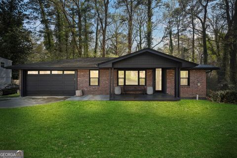 2746 Dale Creek DR NW Atlanta GA 30318