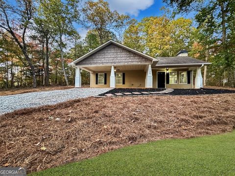 Photo of 730 Carrie Cove Lane, Clarkesville, GA 30523 (MLS # 10672854)