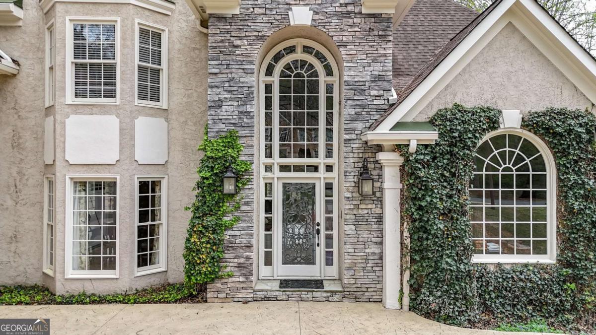 2897 Watchmans WALK NW