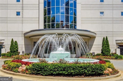 Photo of 2828 Peachtree Road NW #2402, Atlanta, GA 30305 (MLS # 10789663)