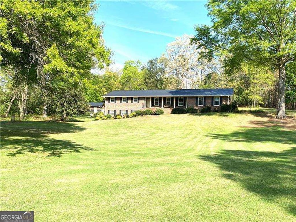 Photo of 408 Mac Johnson Road NW, Cartersville, GA 30121 (MLS # 10759393)