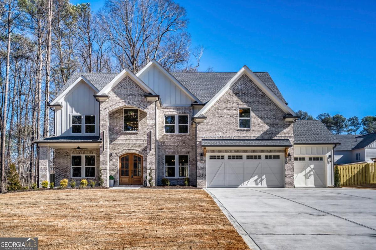 952 Cooper RD