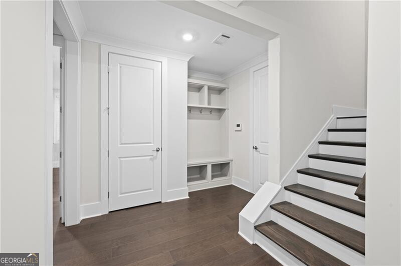 Manning on the Square - Residential Lease