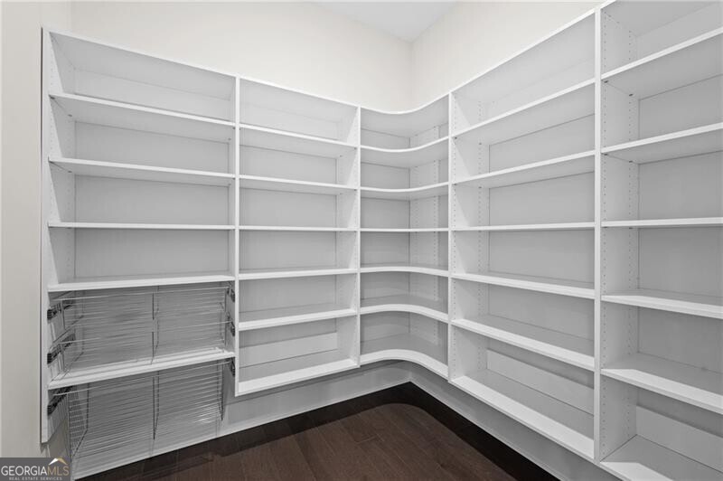 Manning on the Square - Residential Lease