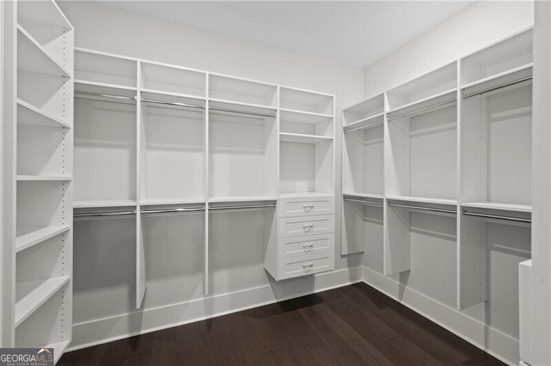 Manning on the Square - Residential Lease