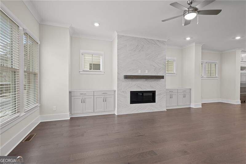 Manning on the Square - Residential Lease