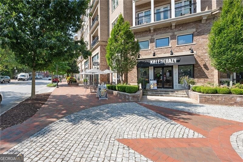 Manning on the Square - Residential Lease