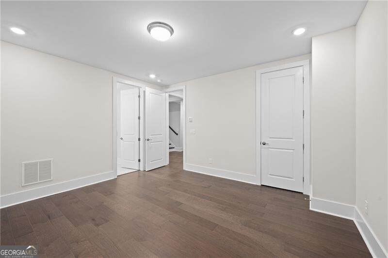 Manning on the Square - Residential Lease
