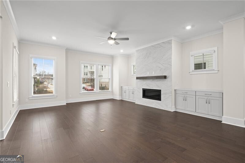 Manning on the Square - Residential Lease