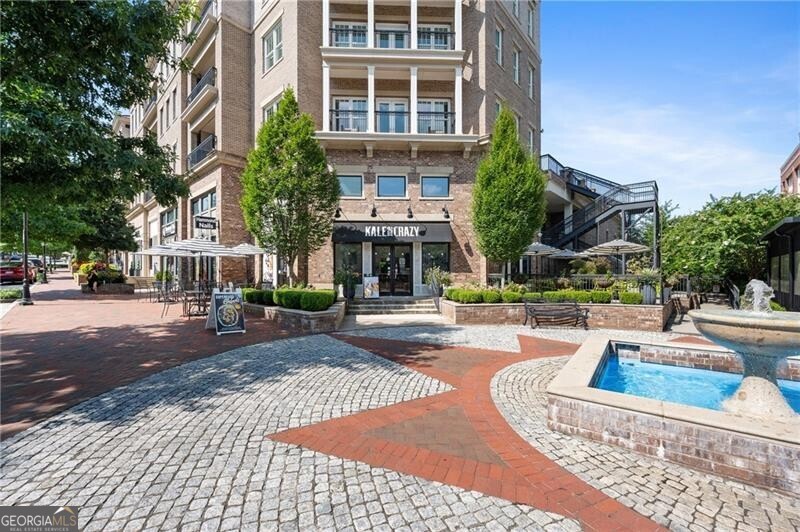 Manning on the Square - Residential Lease