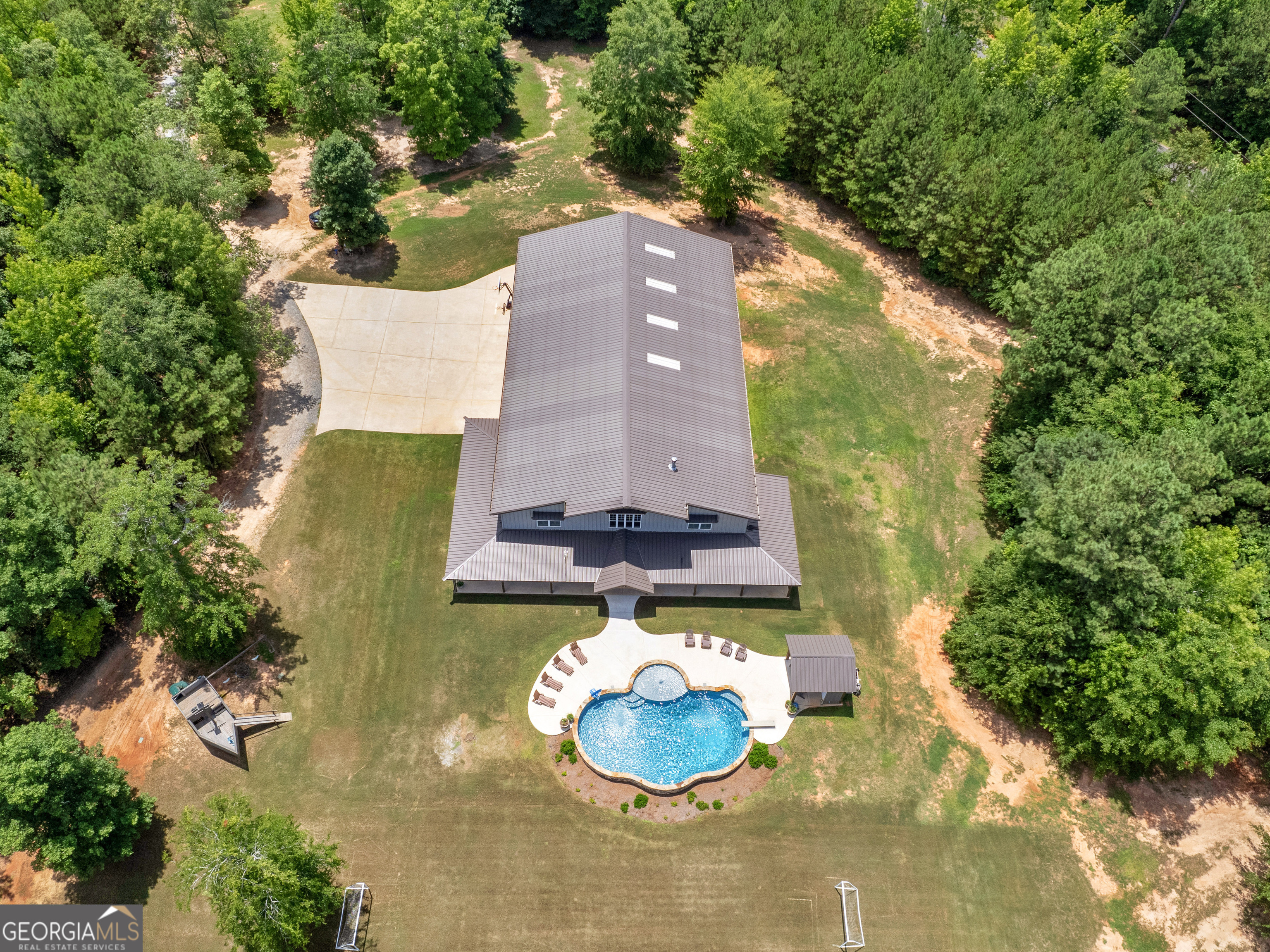 110 Wilson RD