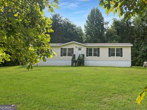 A home in Clarkesville