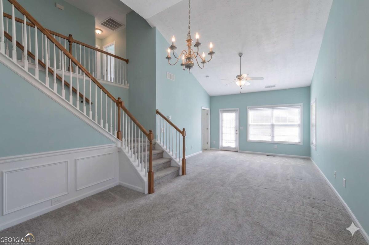 2555 Flat Shoals RD 1705