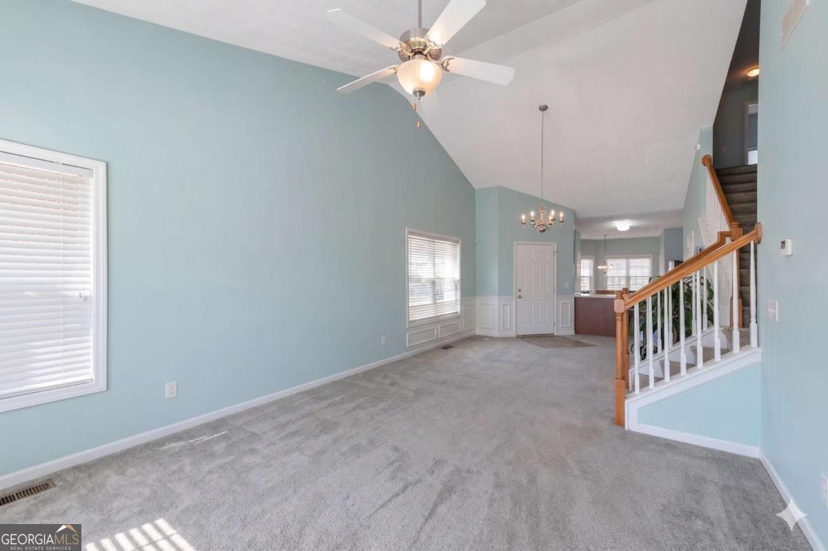 2555 Flat Shoals RD 1705