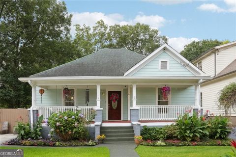 Photo of 1292 Eubanks Avenue, Atlanta, GA 30344 (MLS # 10597264)