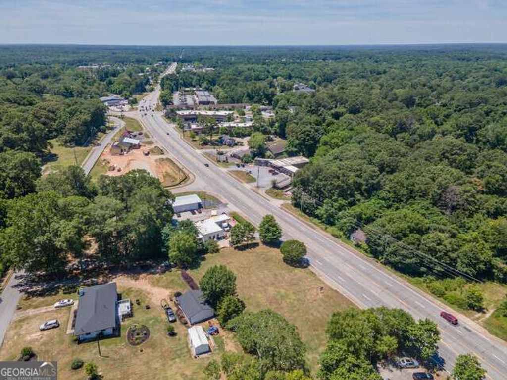 Photo of 350 Glynn Street, Fayetteville, GA 30214 (MLS # 10665895)