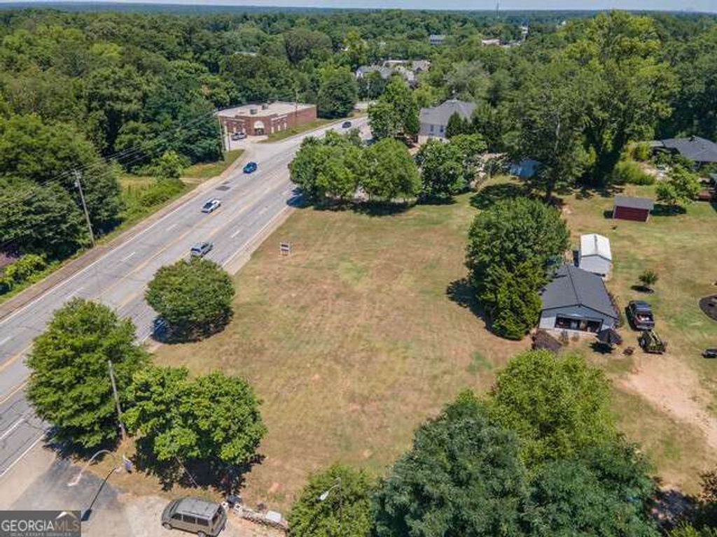 Photo of 350 Glynn Street, Fayetteville, GA 30214 (MLS # 10665895)