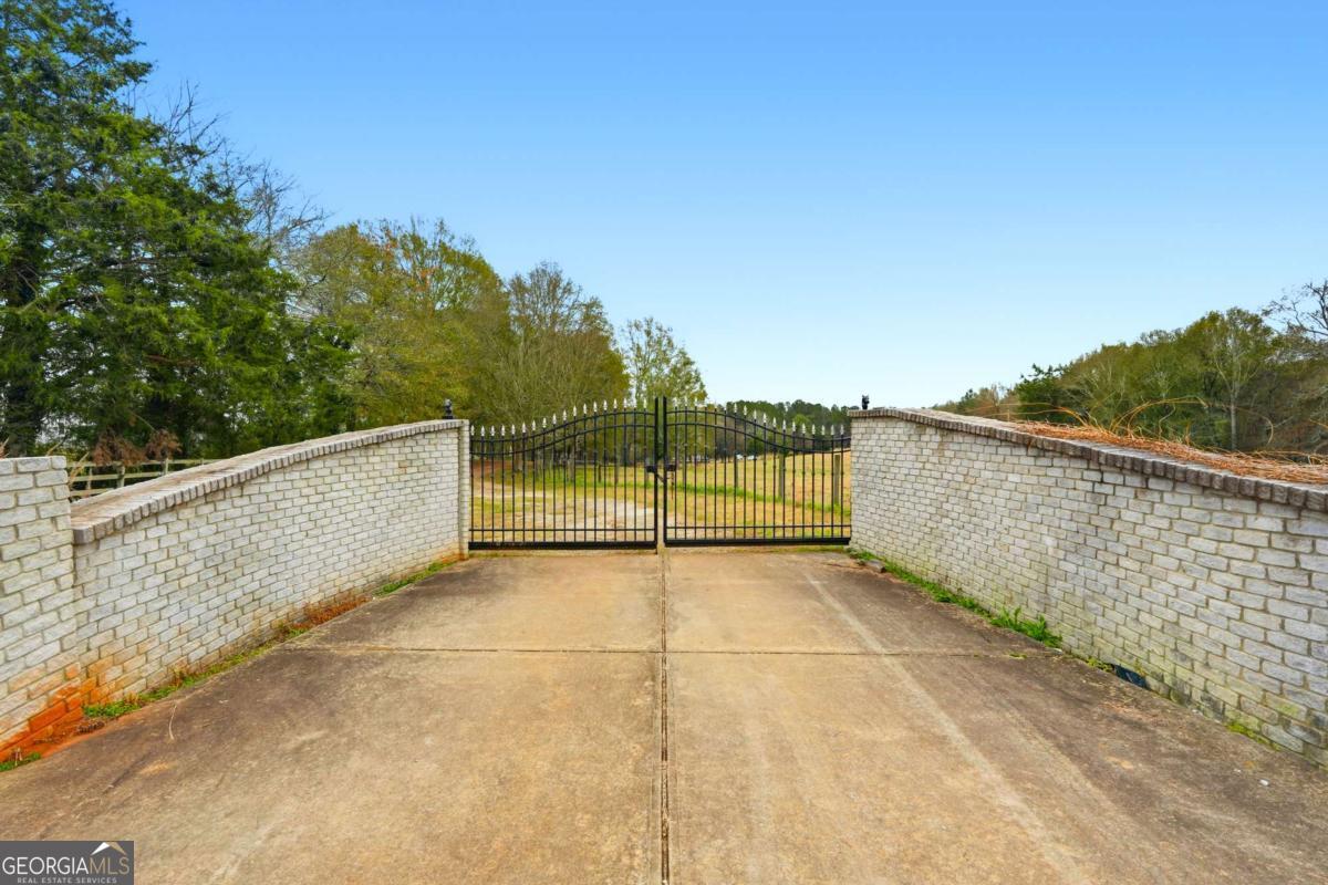 1295 Double Bridge RD
