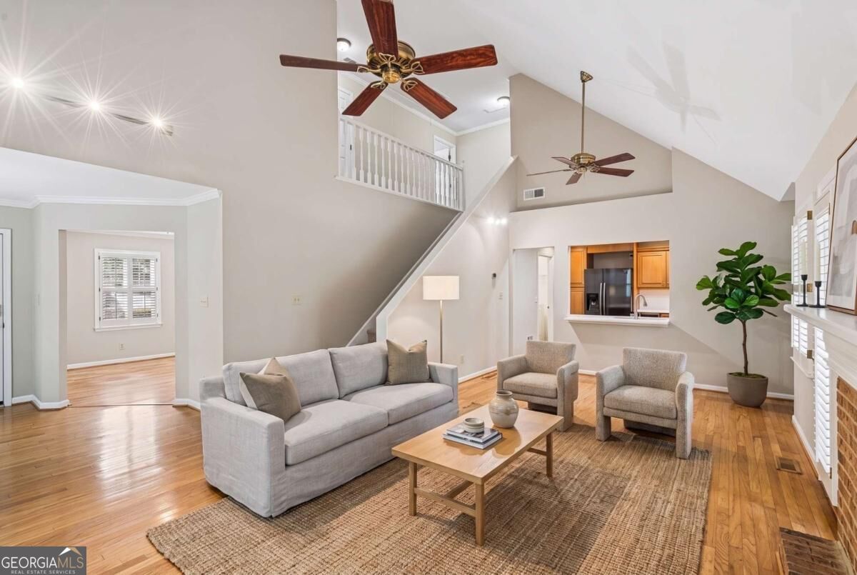 880 Bridge Pointe CT