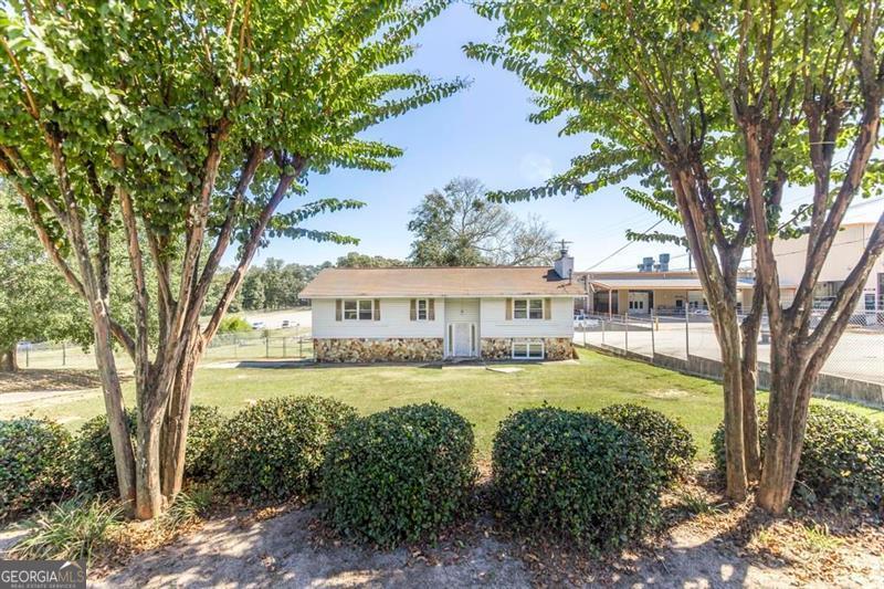 505 NELSON DR
