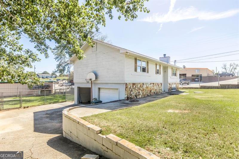 505 NELSON DR