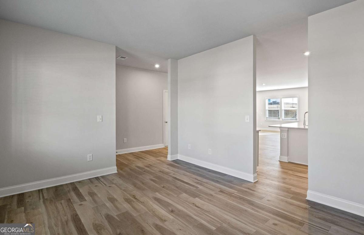 608 Vidalia Park WAY