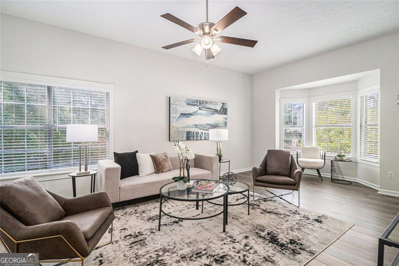 3440 OAKTREE