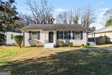 Photo of 2117 Blayton Lane SE, Atlanta, GA 30315 (MLS # 10698222)