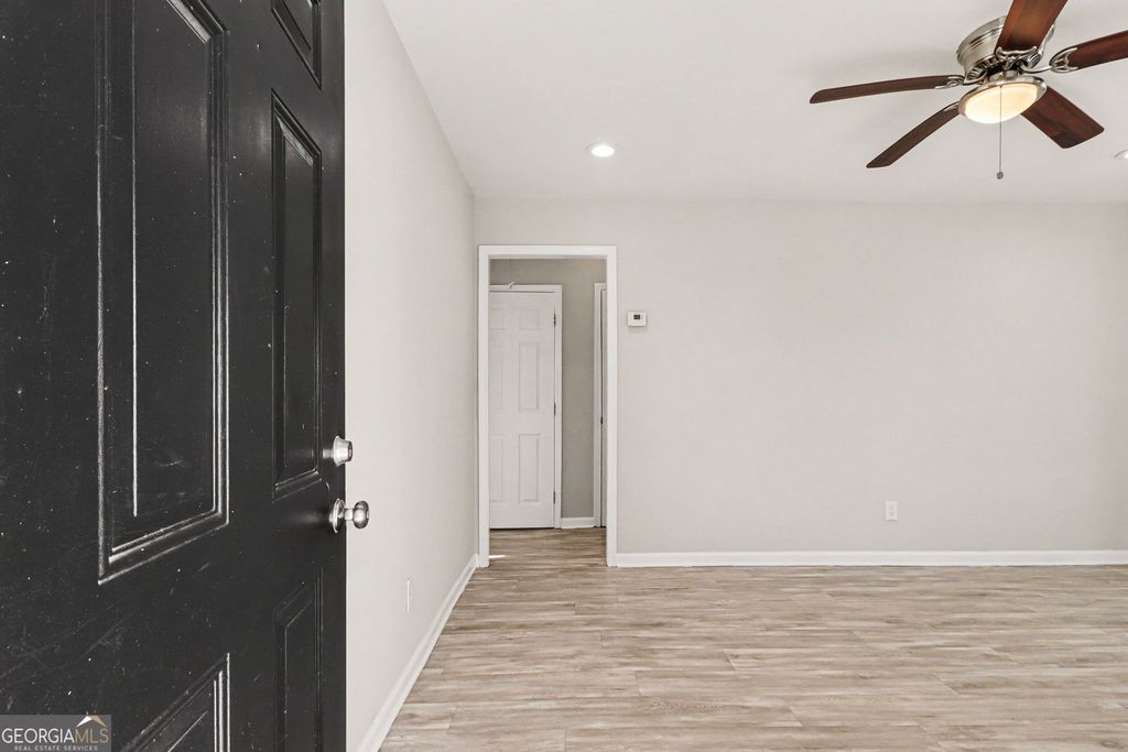 Photo of 2117 Blayton Lane SE, Atlanta, GA 30315 (MLS # 10698222)