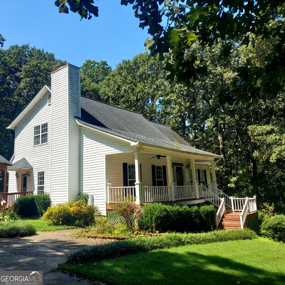 133 Virginia CIR